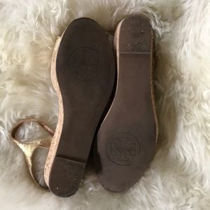 Tory Burch Shoes - Tory Burch crackled gold Platforms Tory Burch Shoes - Tory Burch crackled gold Platforms